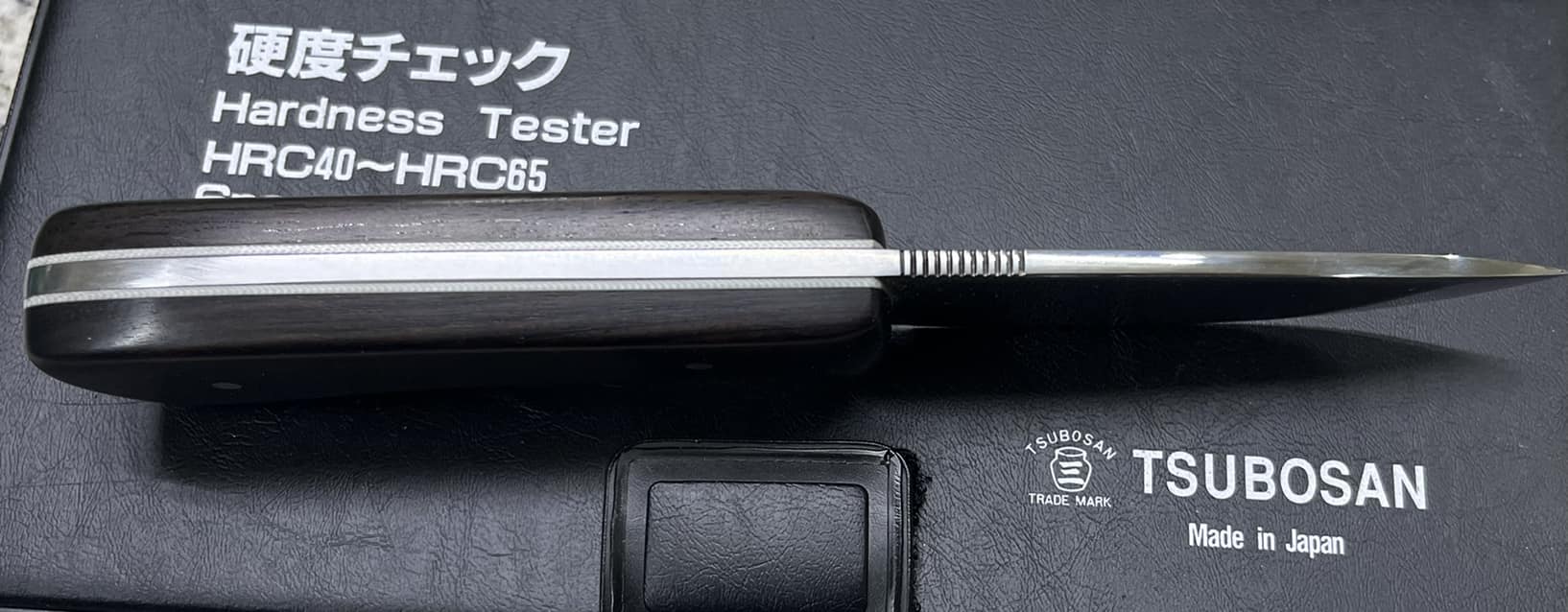 knife2.jpg